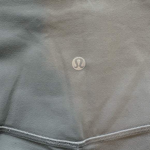 Women’s Lululemon Align High Rise Pant with Pockets 25" Gray Size 4 - Picture 5 of 5